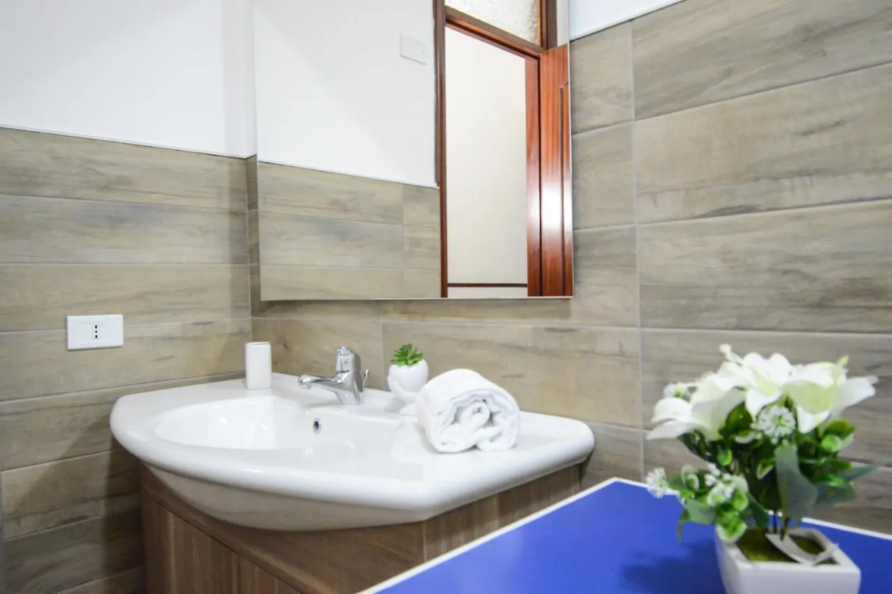 Apartmán Spiaggia 270 M - Appartamento In Centro Con Cortile Gioiosa Marea